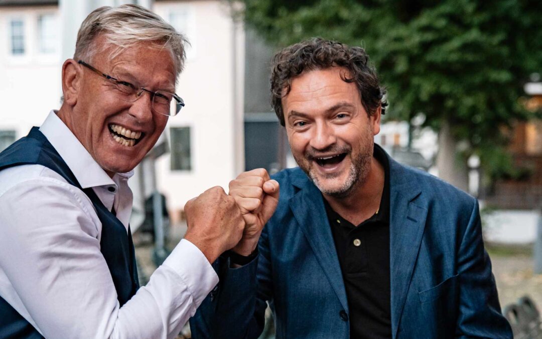 Crossmedia Stratege Dirk-Rabis im Talk mit Schauspieler Nicolai Tegeler